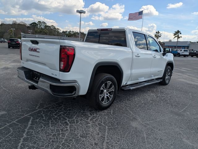 Used 2025 GMC Sierra 1500 SLE w/ Preferred Package image 5