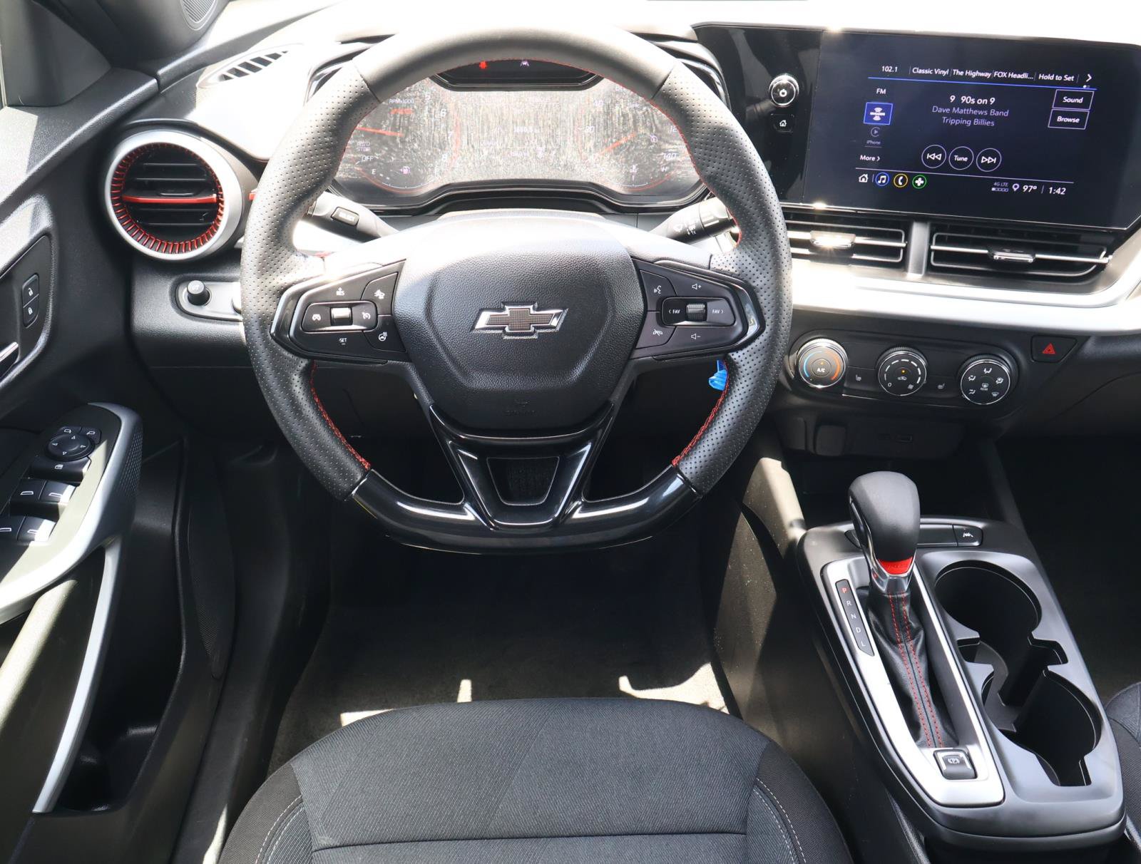 Used 2026 Chevrolet Trax RS w/ Driver Confidence Package FWD image 8