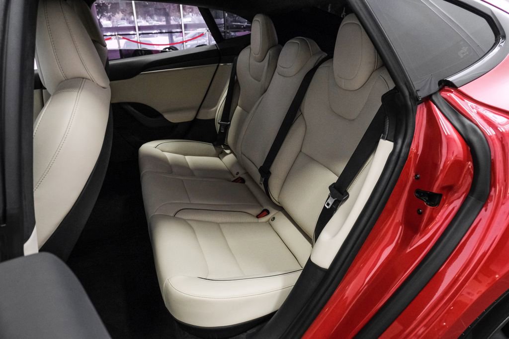 Used 2023 Tesla Model S Plaid image 42