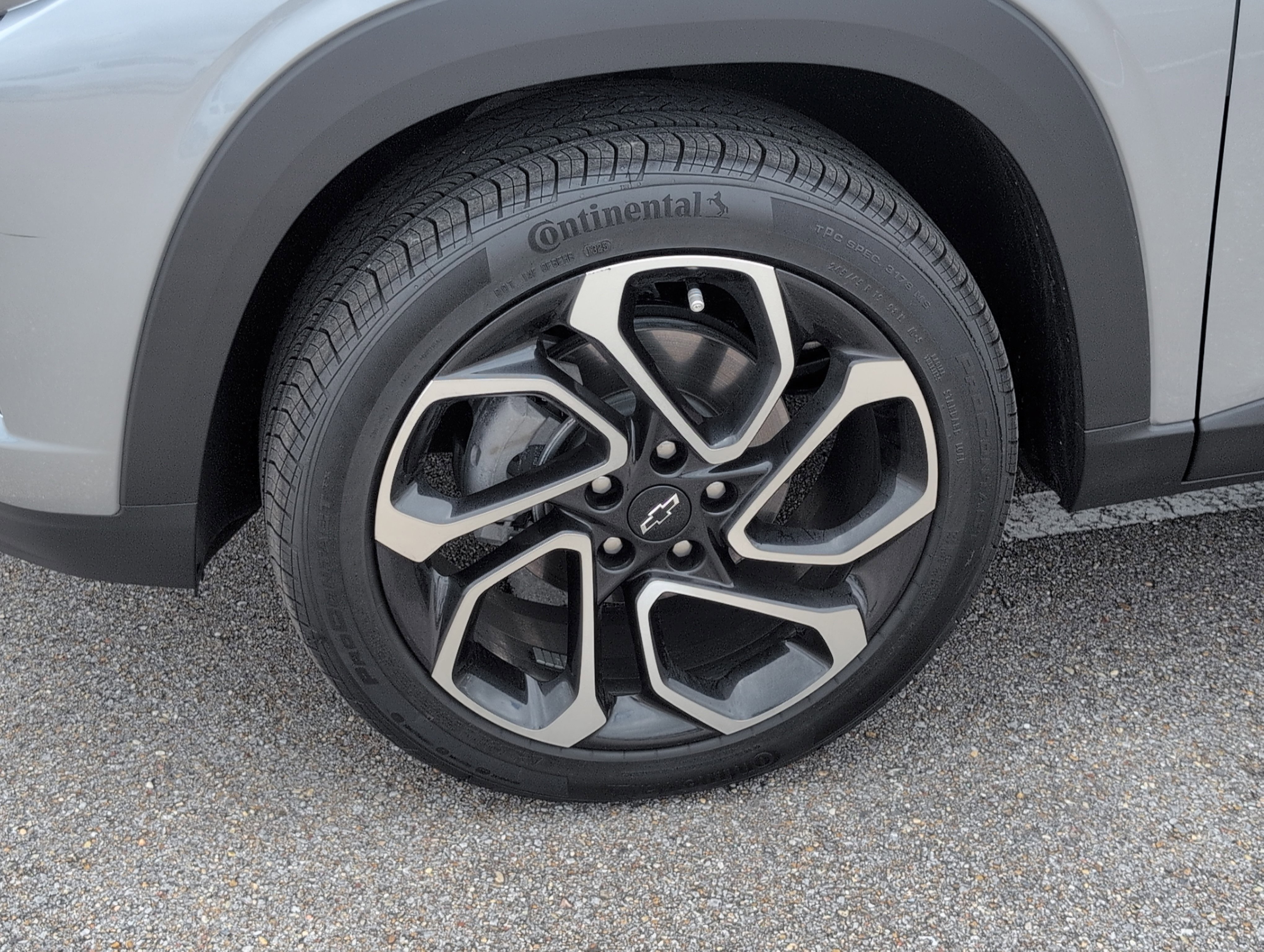 Certified 2026 Chevrolet Trax RS FWD image 11
