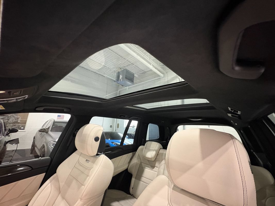 Used 2018 Mercedes-Benz GLS 63 AMG 4MATIC image 43