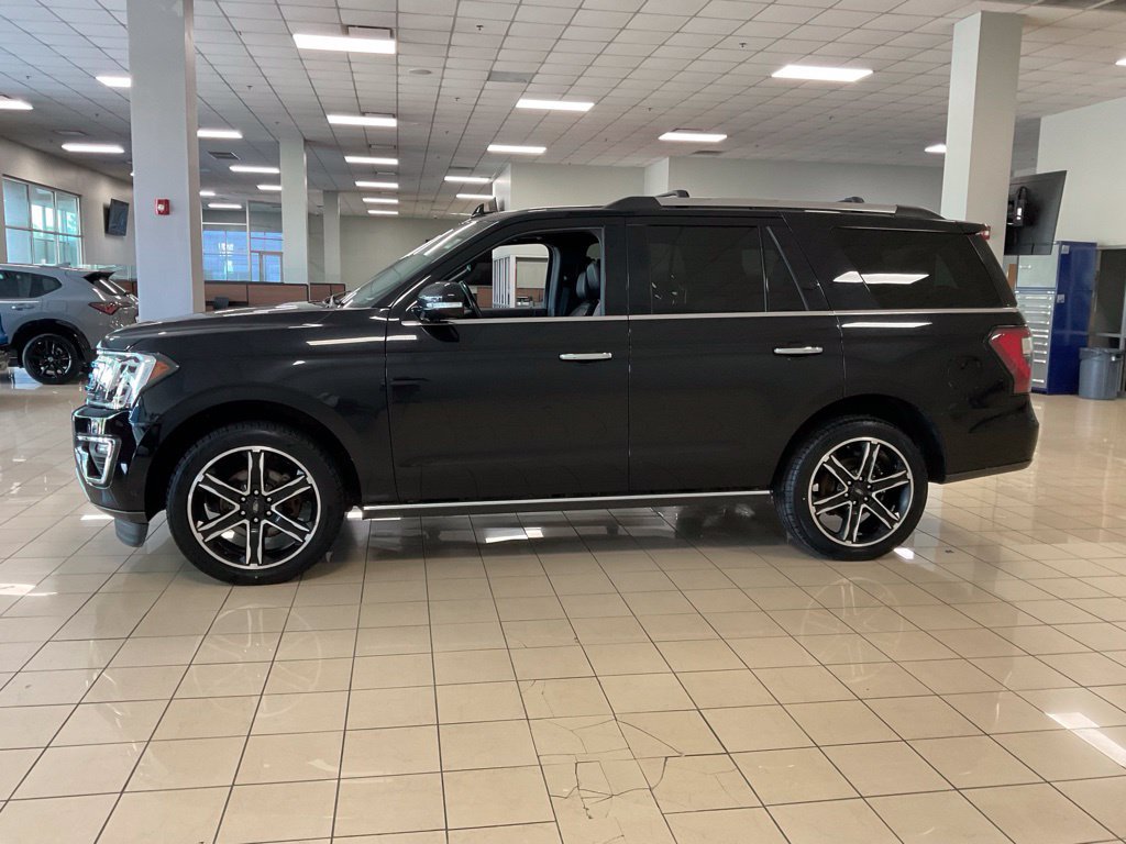 Used 2021 Ford Expedition Limited AWD/4WD image 4