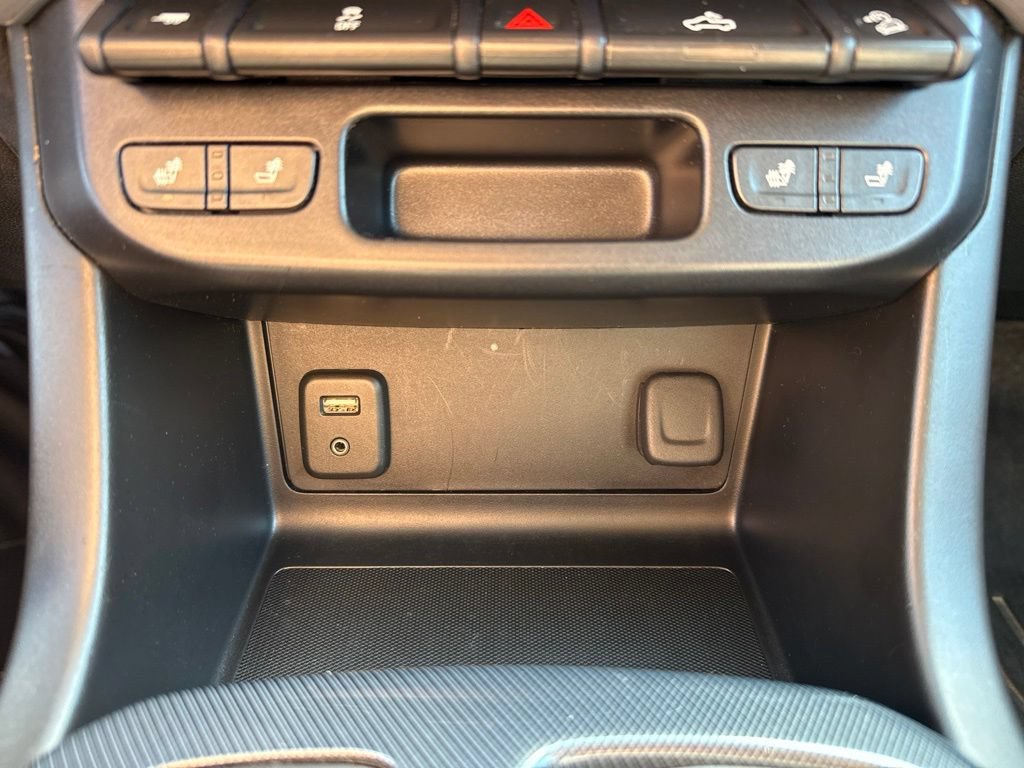 Used 2017 Chevrolet Colorado Z71 AWD/4WD image 17