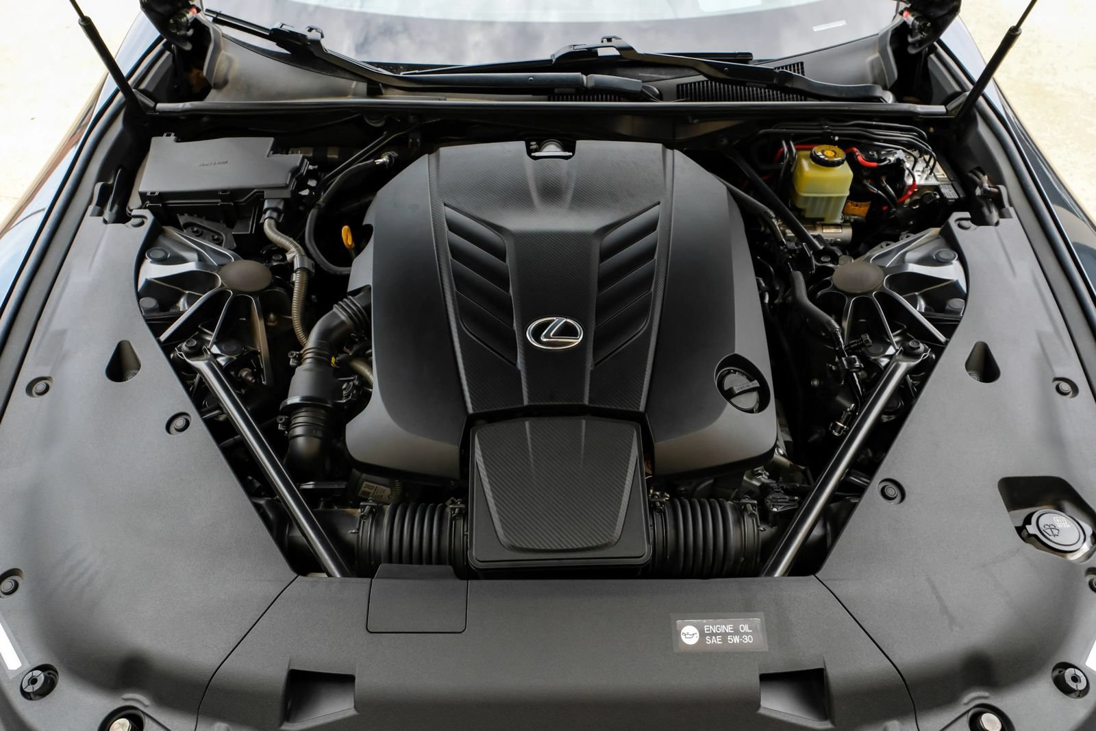 Used 2018 Lexus LC 500 Coupe w/ Sport Package RWD image 37