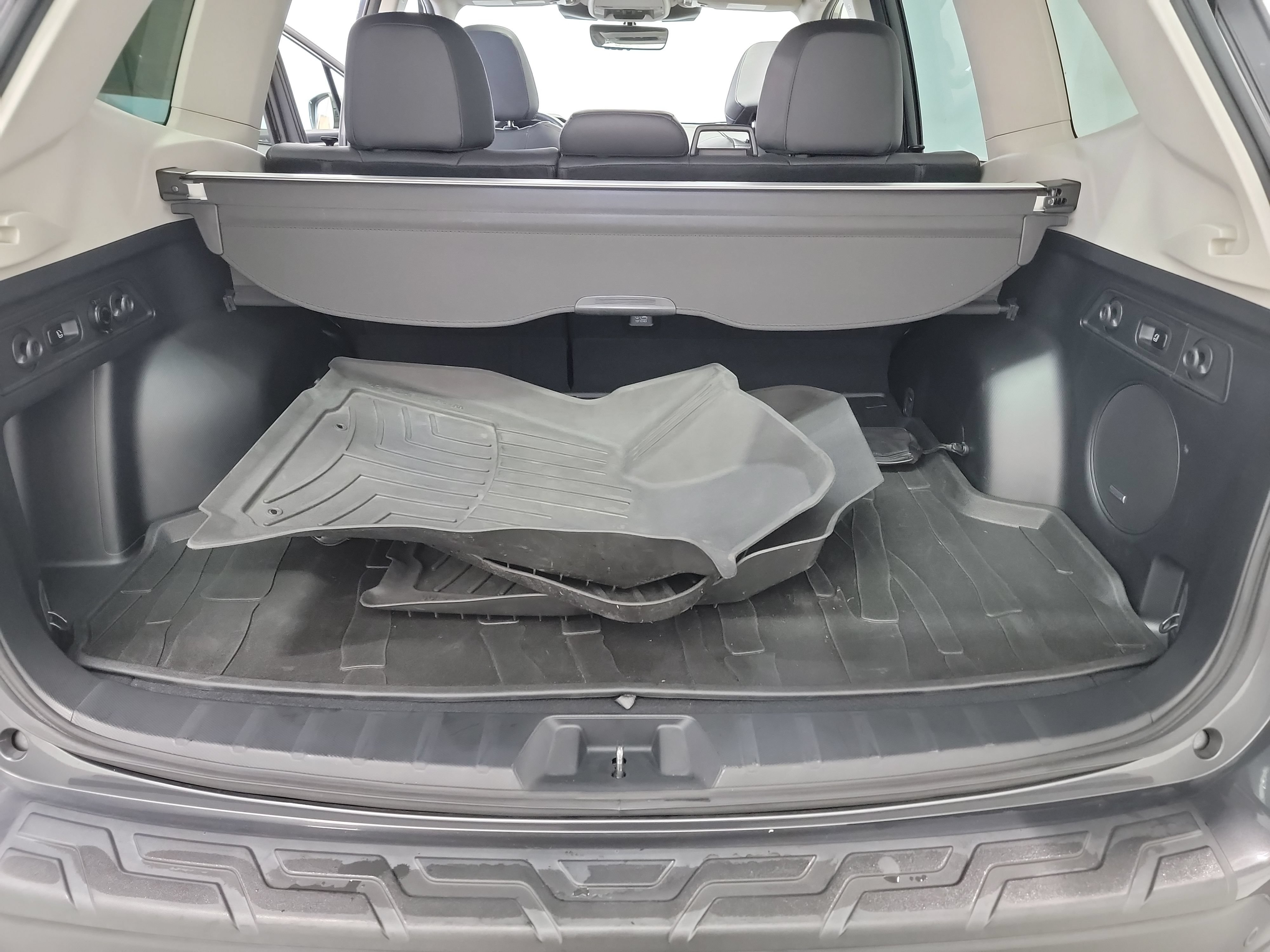 Used 2022 Subaru Forester Touring AWD/4WD image 26