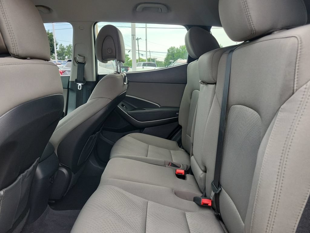 Used 2018 Hyundai Santa Fe Sport w/ 2.4L Value Package 02 FWD image 13