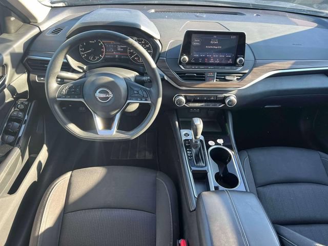 Used 2023 Nissan Altima 2.5 SV FWD image 20