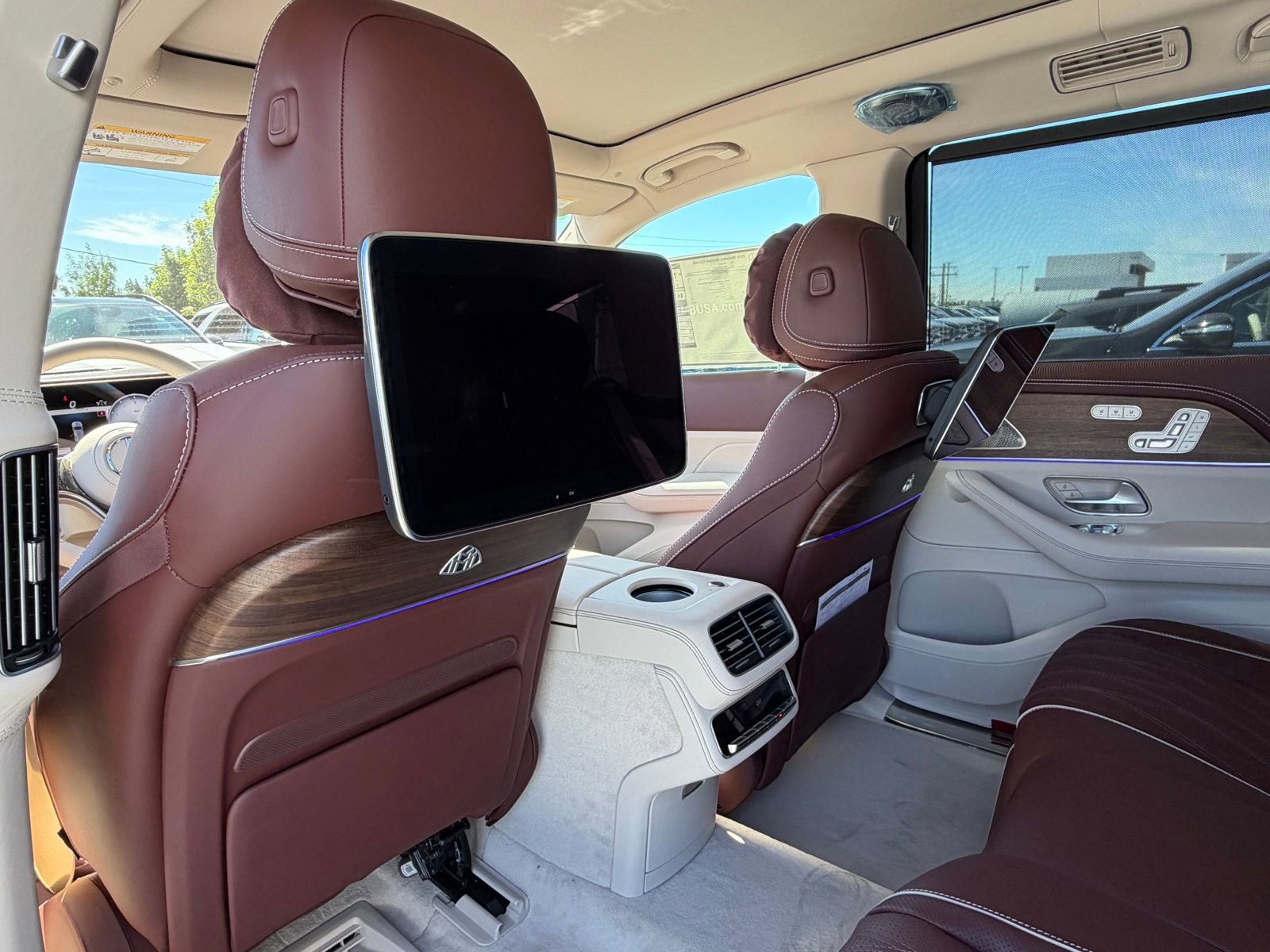New 2026 Mercedes-Benz Maybach GLS 600 4MATIC image 30