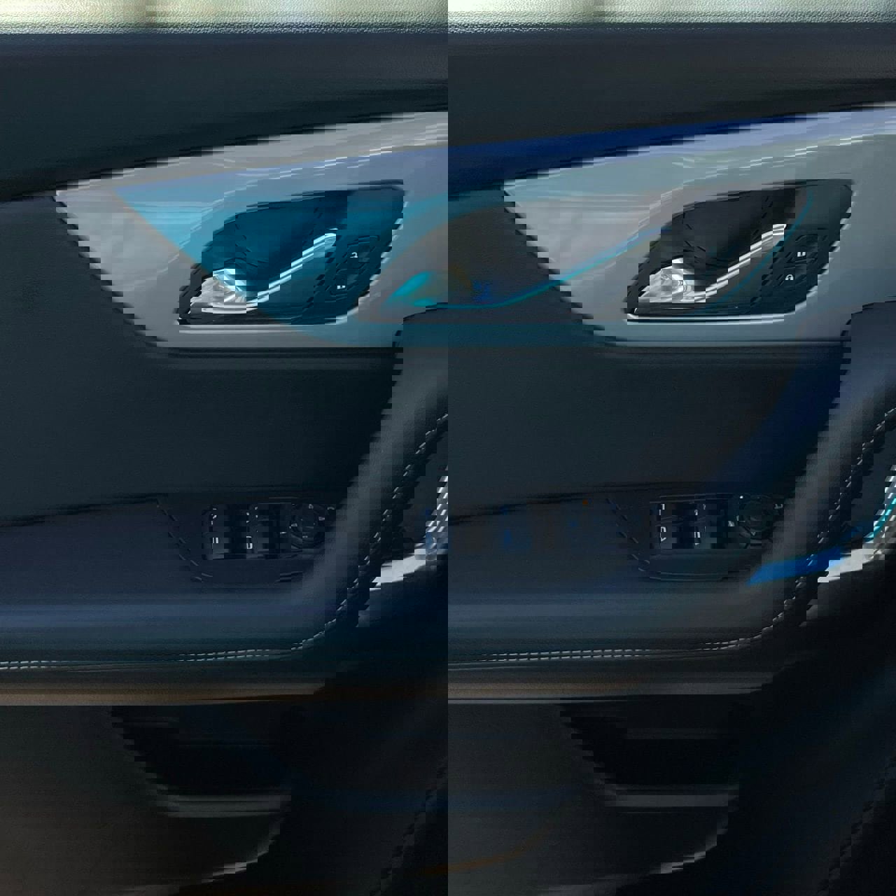 Used 2025 Chevrolet Blazer LT image 20