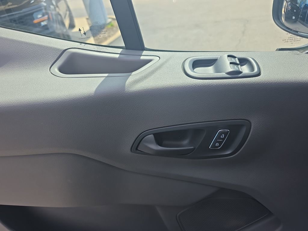 New 2025 Ford Transit 250 148 Medium Roof image 22