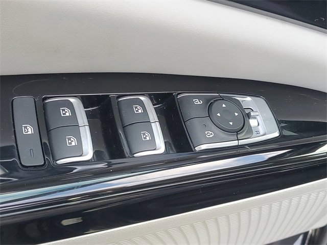 Certified 2023 Kia Carnival EX image 17