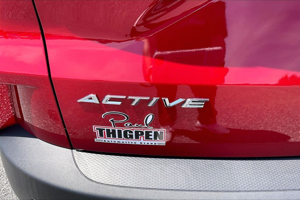 New 2026 Ford Escape Active w/ Active Premium Tech Pack FWD image 13