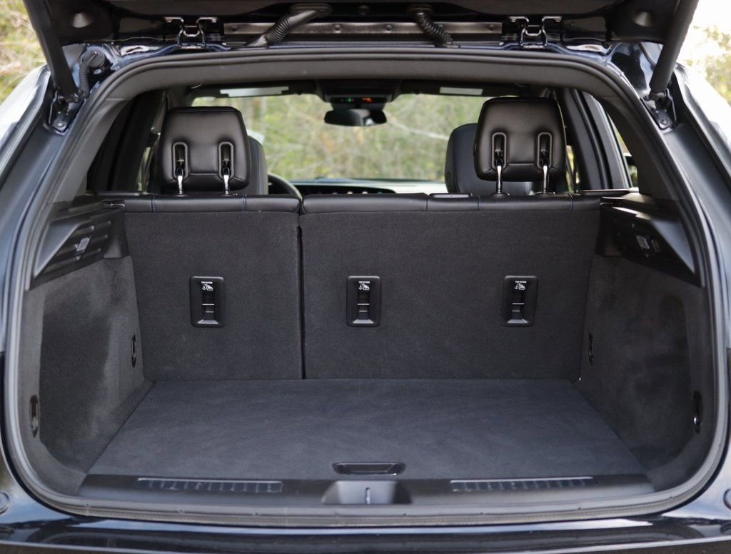 Certified 2024 Cadillac XT4 Sport image 31