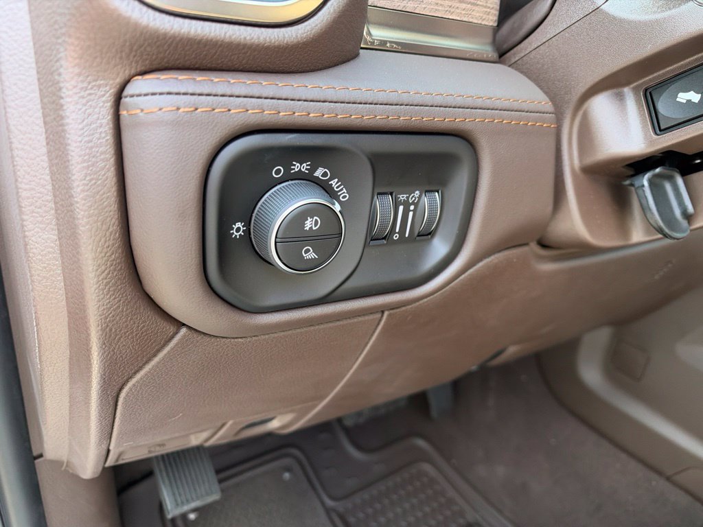 New 2026 RAM 3500 Longhorn AWD/4WD image 11
