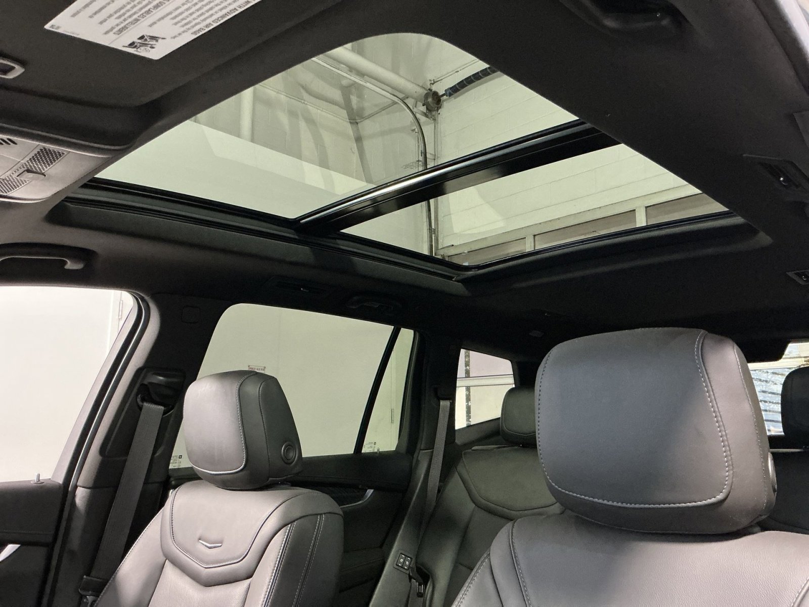 Used 2023 Cadillac XT6 Premium Luxury AWD/4WD image 25