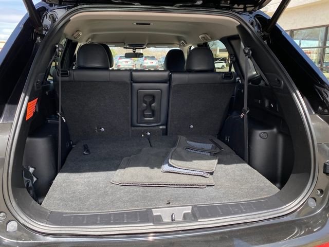 Used 2024 Mitsubishi Outlander SE image 27