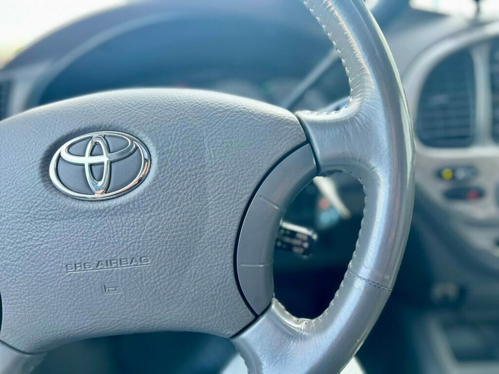 Used 2003 Toyota Sequoia Limited image 20