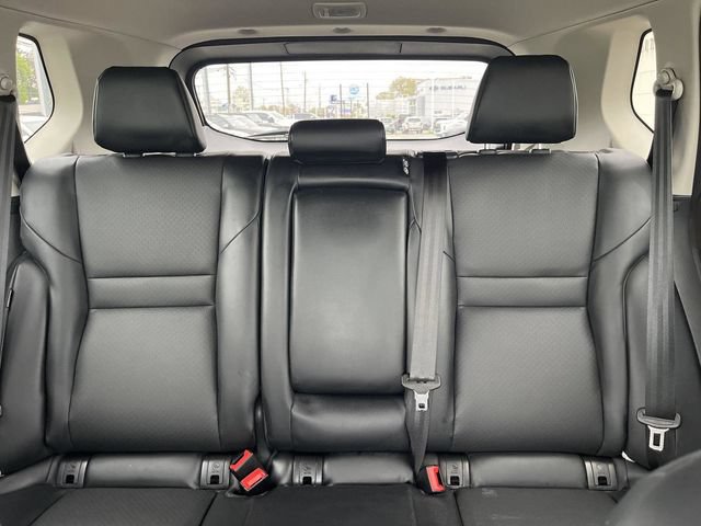 Used 2023 Nissan Rogue SV w/ SV Premium B Package AWD/4WD image 19