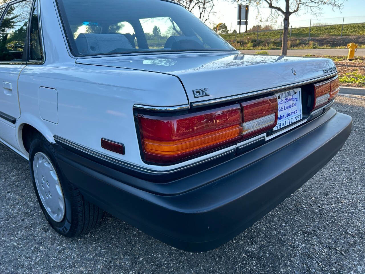 Used 1991 Toyota Camry Deluxe image 23