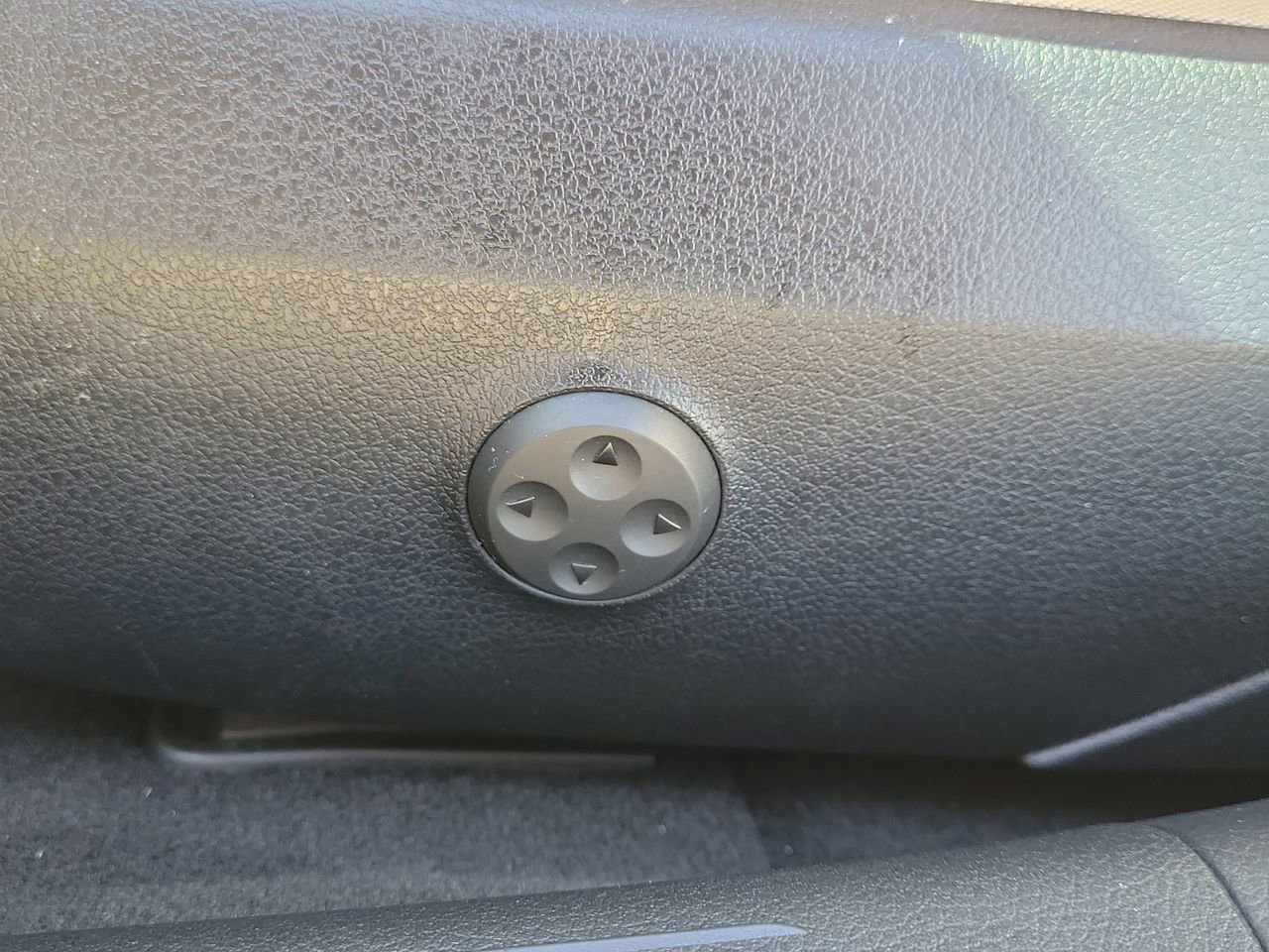 Certified 2022 Mercedes-Benz C 300 4MATIC Sedan image 20