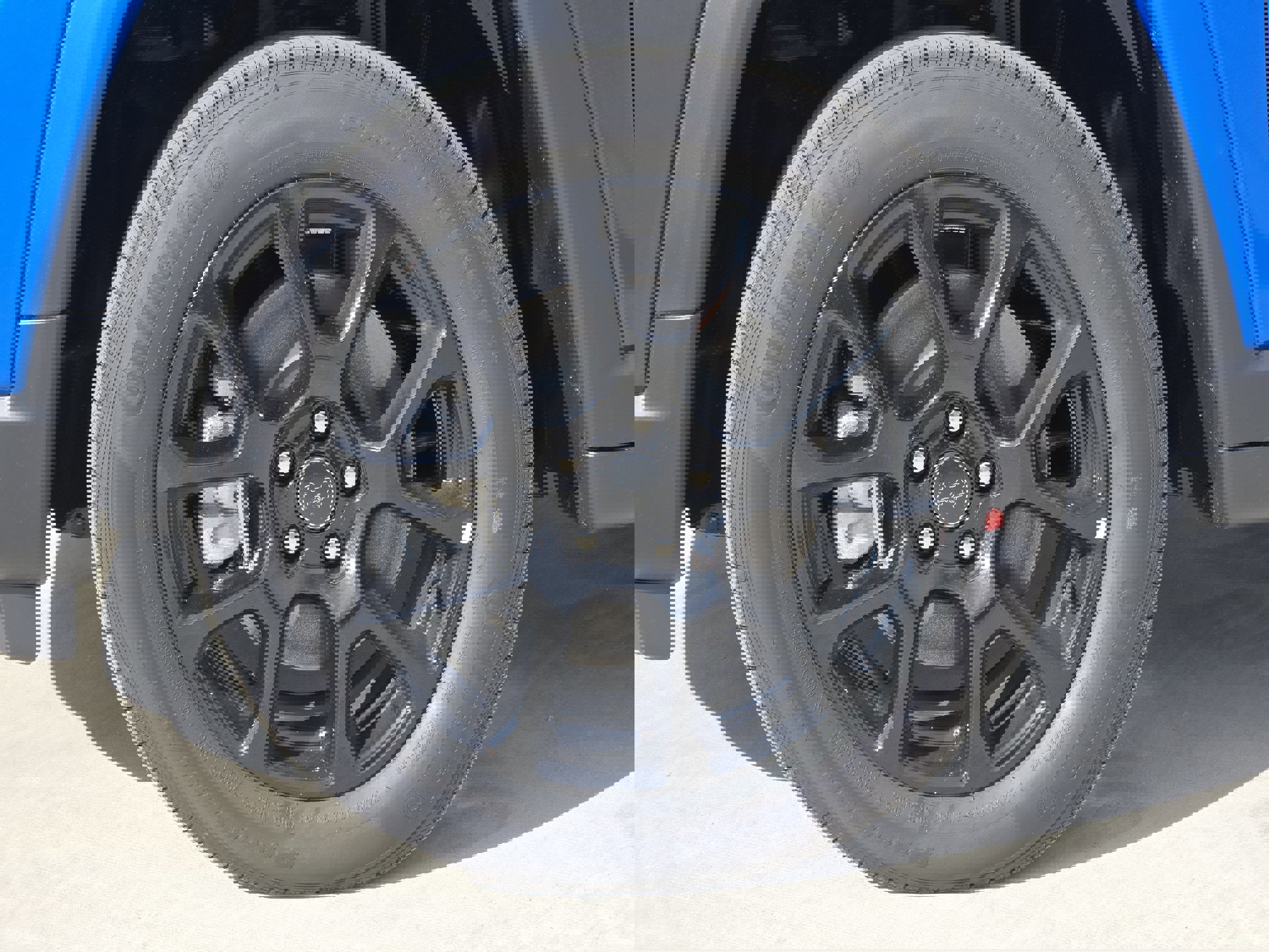 New 2026 Jeep Compass Latitude image 9