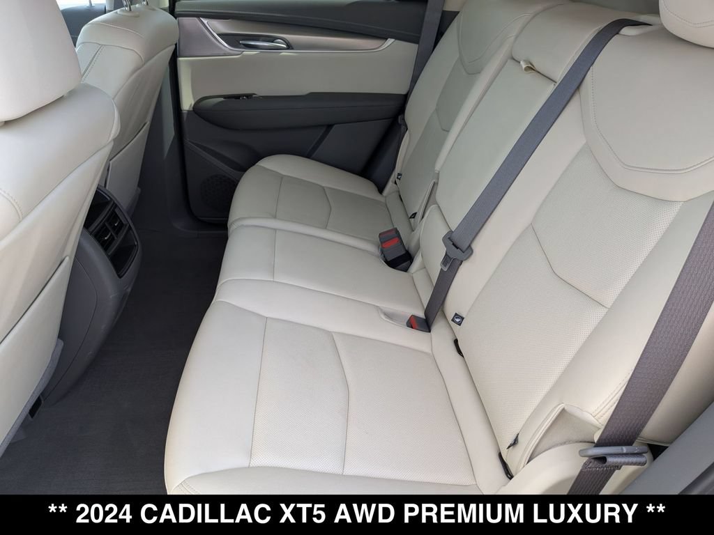 Used 2024 Cadillac XT5 Premium Luxury w/ LPO, Floor Liner Package AWD/4WD image 3