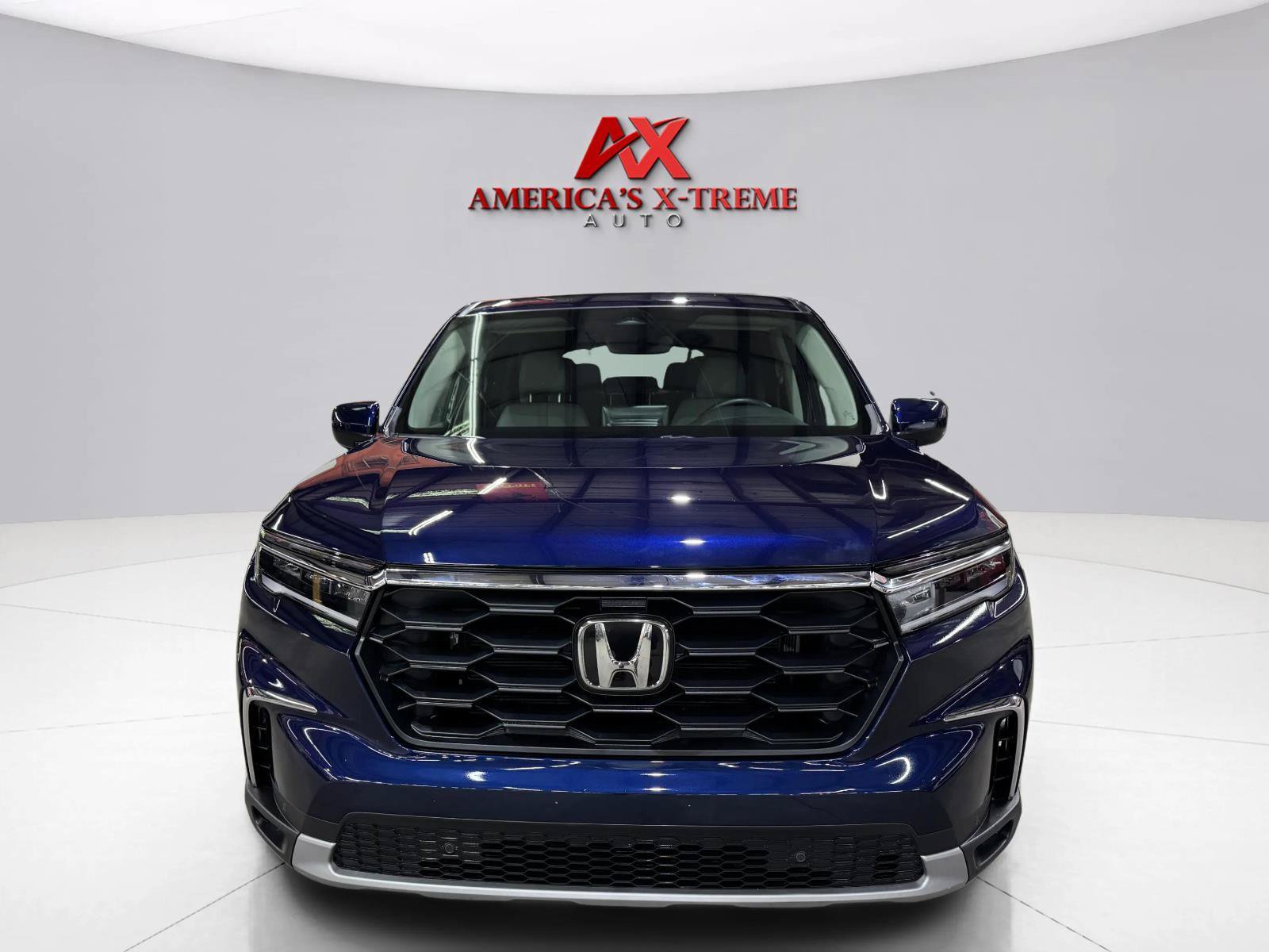 Used 2025 Honda Pilot EX-L image 11