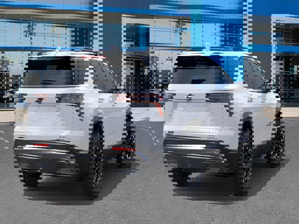 New 2026 Chevrolet Equinox ACTIV w/ Convenience Package III image 4