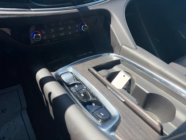 Used 2022 Buick Enclave Avenir w/ Avenir Technology Package AWD/4WD image 23