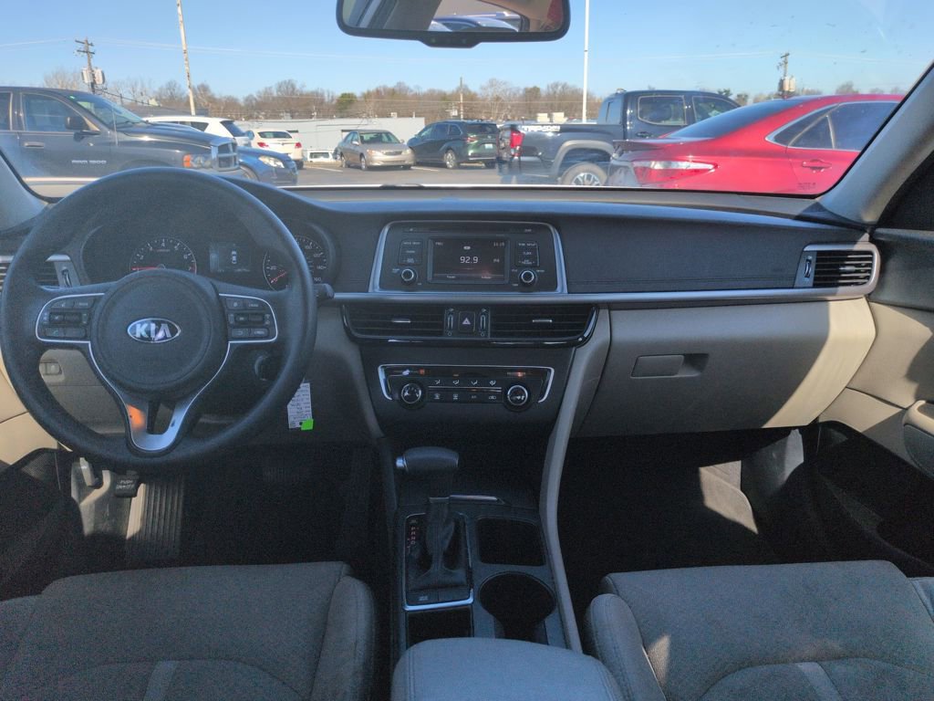 Used 2016 Kia Optima LX w/ LX Convenience Package image 14