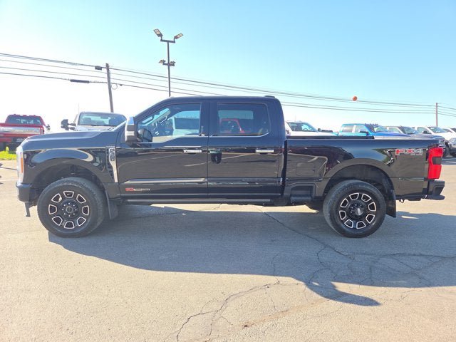 Used 2023 Ford F350 Platinum w/ FX4 Off-Road Package AWD/4WD image 3