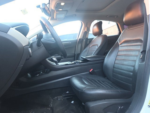 Used 2014 Ford Fusion SE w/ Equipment Group 202A FWD image 22