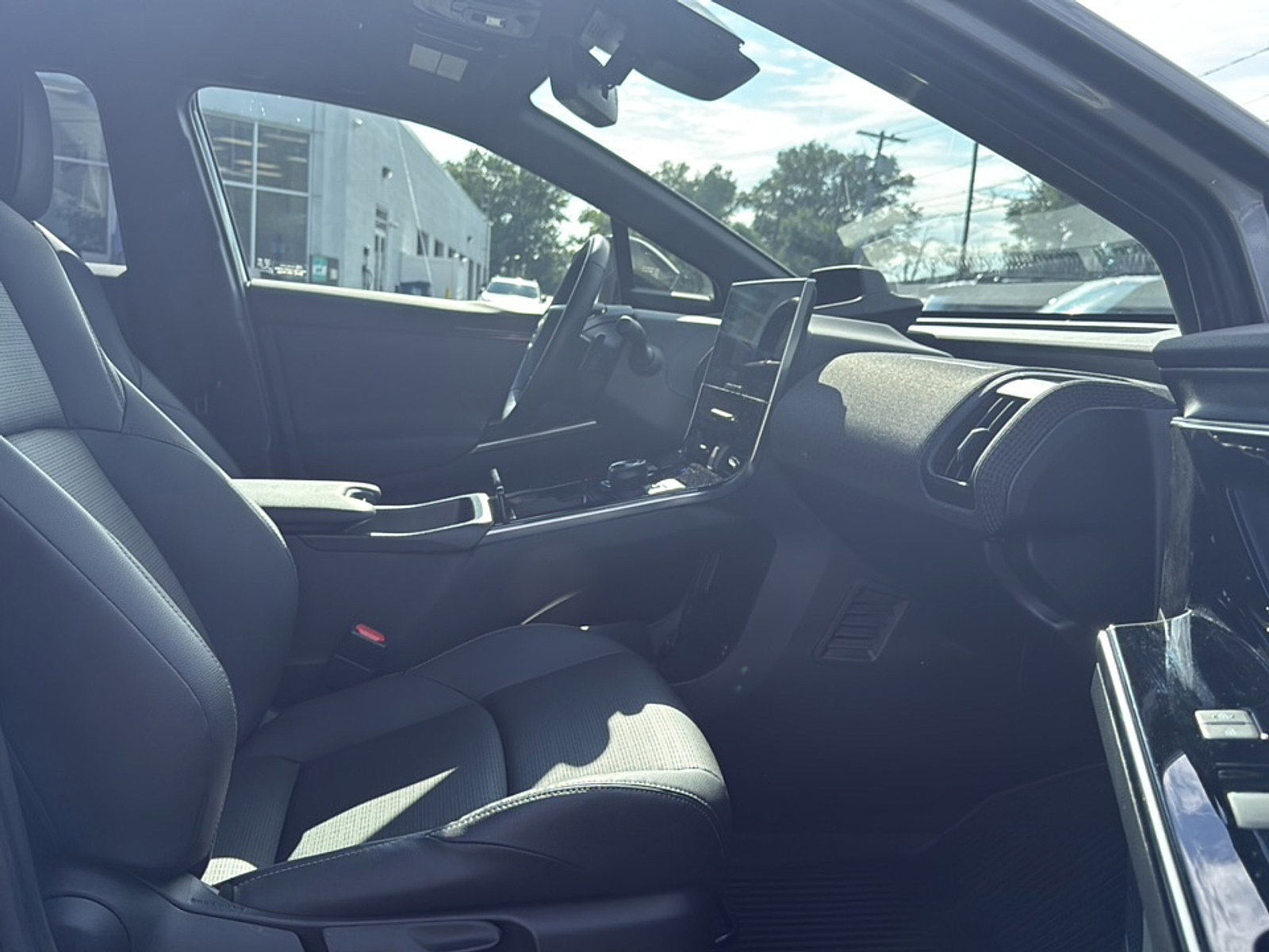 Certified 2023 Subaru Solterra AWD image 16