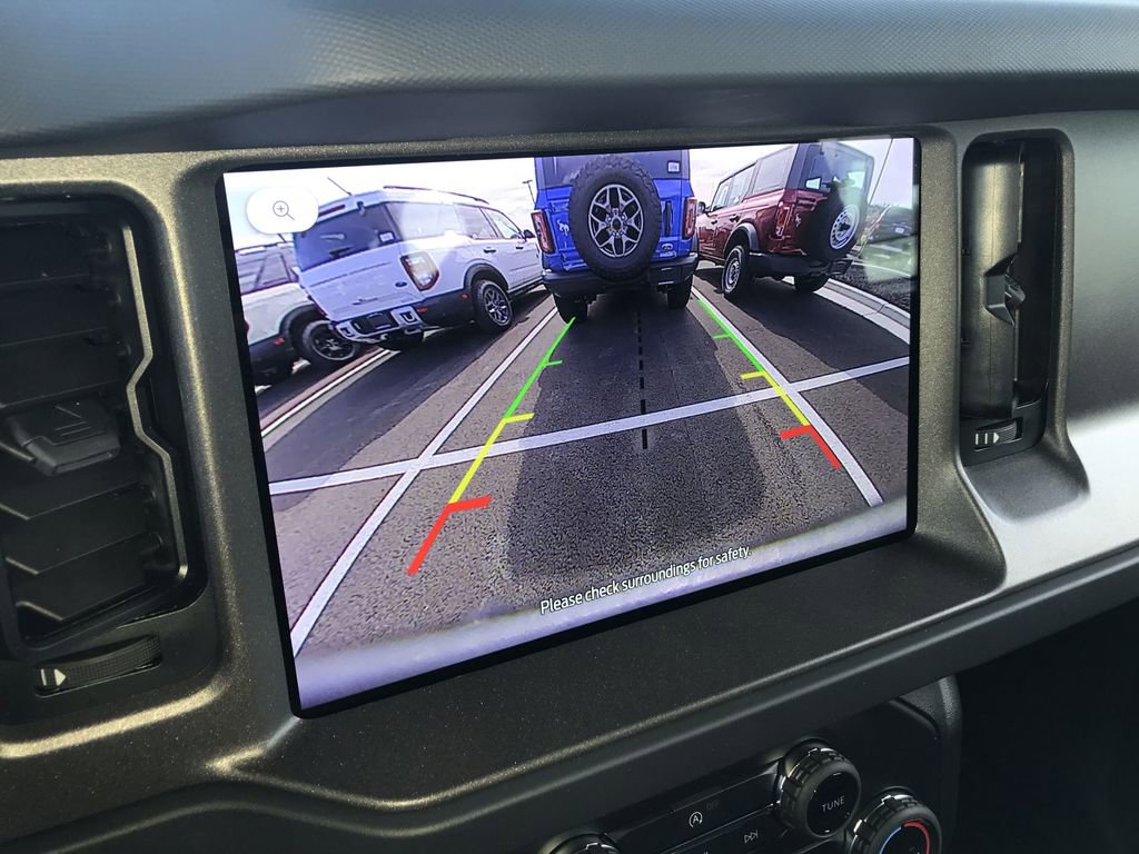 New 2026 Ford Bronco 4-Door image 17