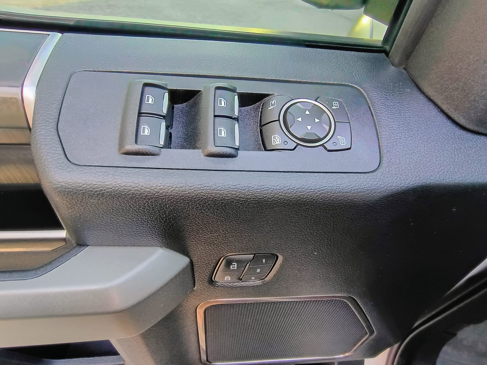 Used 2020 Ford F150 Raptor w/ Equipment Group 802A Luxury image 14