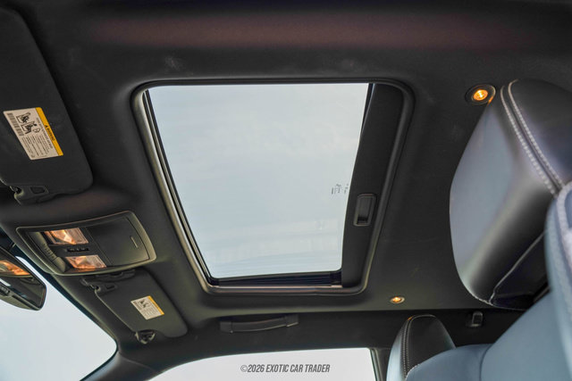 Used 2013 Dodge Challenger SRT8 w/ Harman Kardon Audio Group RWD image 30
