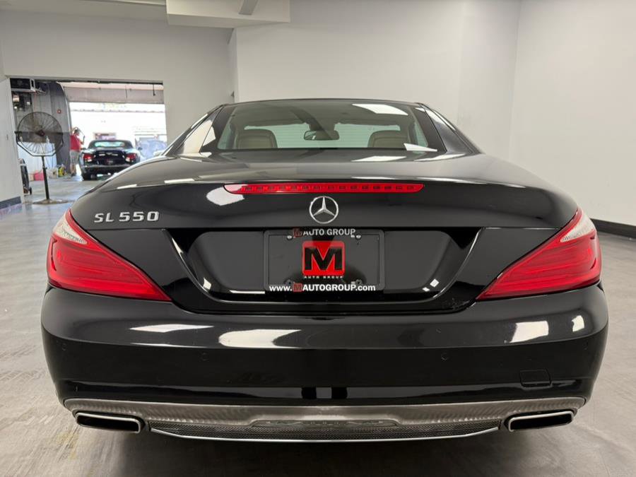Used 2013 Mercedes-Benz SL 550 image 11
