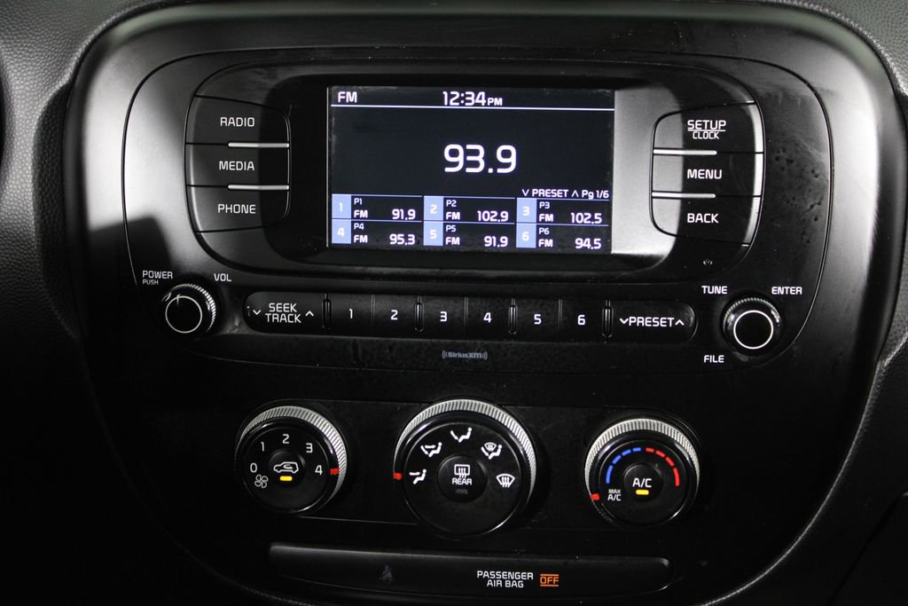 Used 2017 Kia Soul image 7