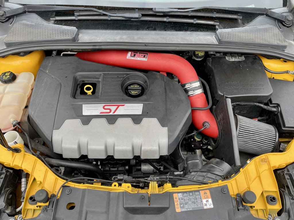 Used 2016 Ford Focus ST w/ Equipment Group 402A image 25