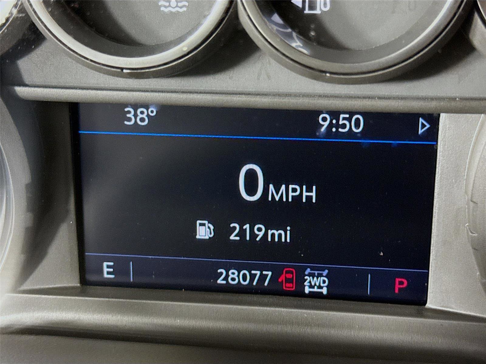 Used 2024 Chevrolet Suburban LS w/ Driver Alert Package AWD/4WD image 2