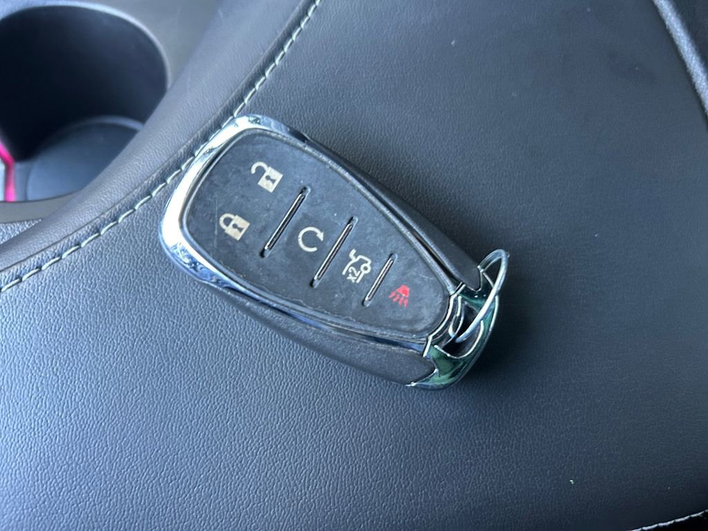 Used 2019 Chevrolet Camaro SS image 32