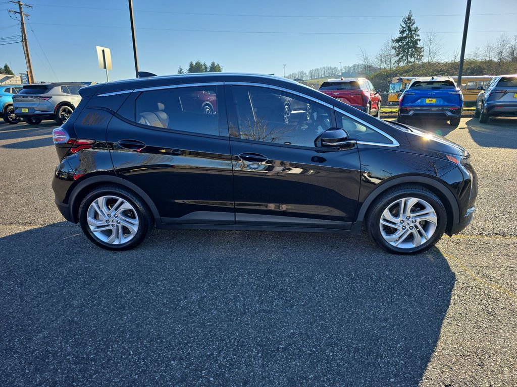 Certified 2023 Chevrolet Bolt LT w/ Driver Confidence Package image 7