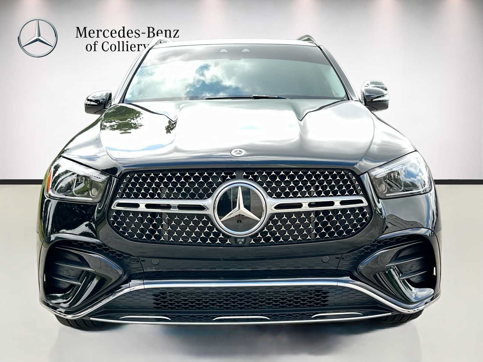 Certified 2025 Mercedes-Benz GLE 580 4MATIC image 2