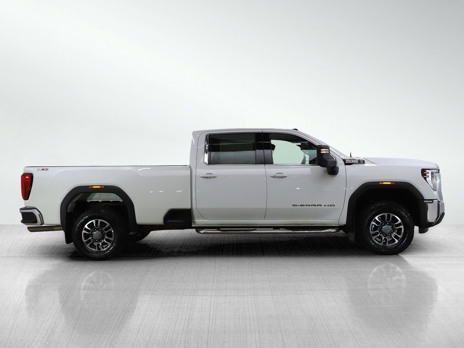 Used 2024 GMC Sierra 3500 SLE image 6