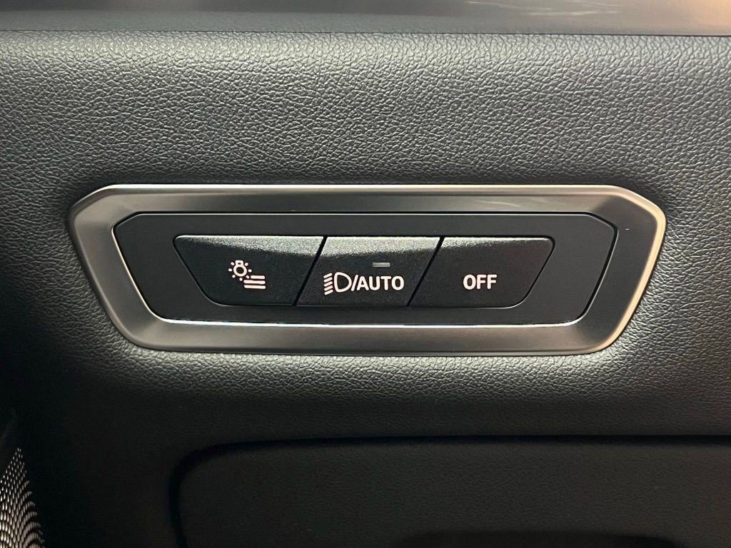 Certified 2025 BMW X7 M60i image 22