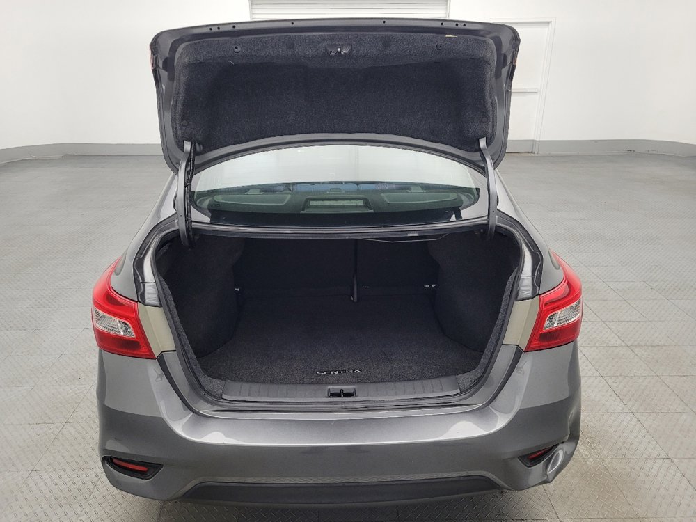 Used 2019 Nissan Sentra SV w/ Special Edition Package image 29