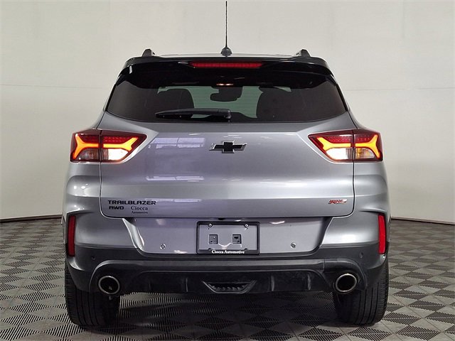 Used 2023 Chevrolet TrailBlazer RS w/ Sun and Liftgate Package image 8