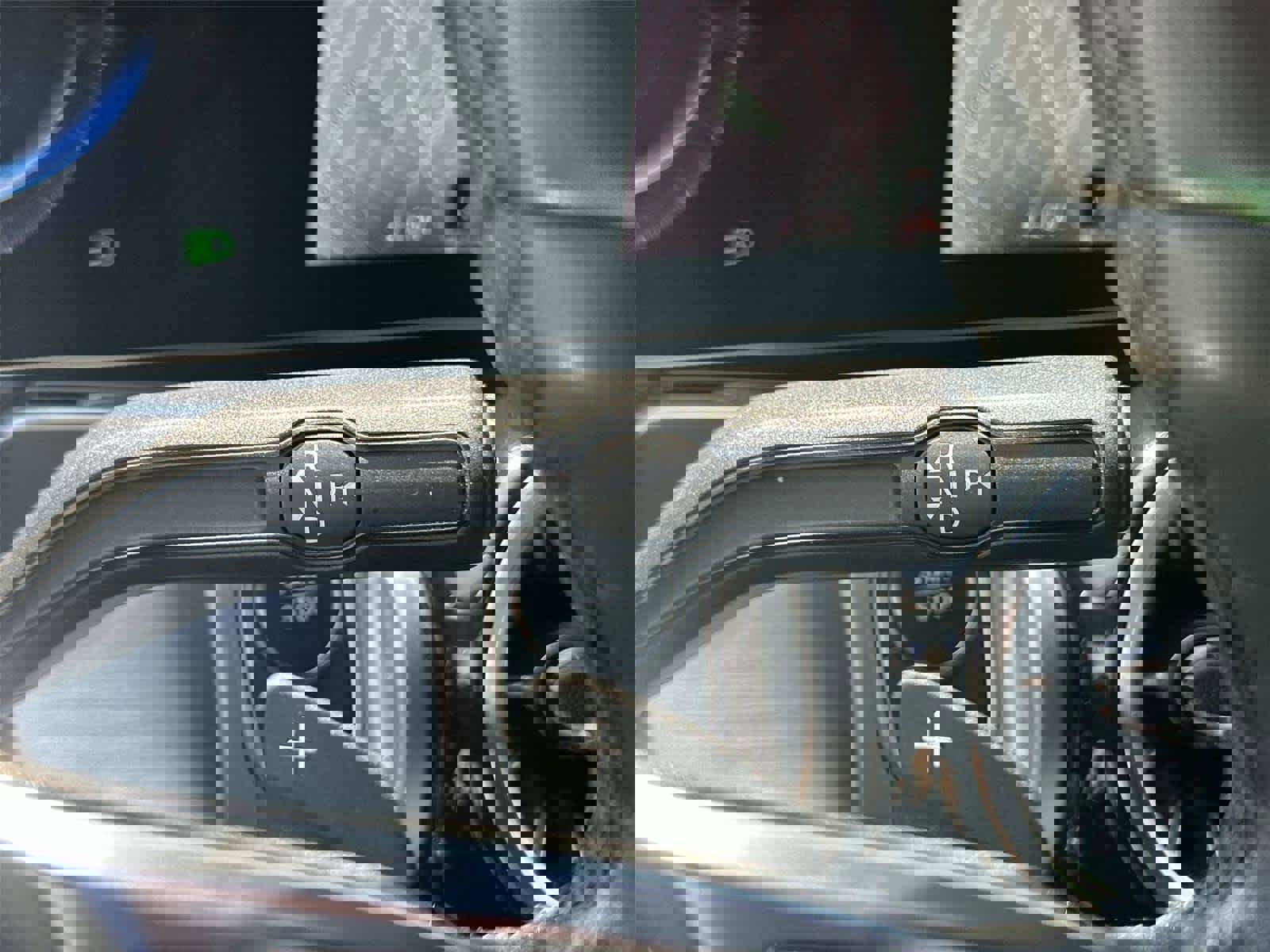 Used 2023 Mercedes-Benz EQB 250+ w/ Exclusive Package image 18