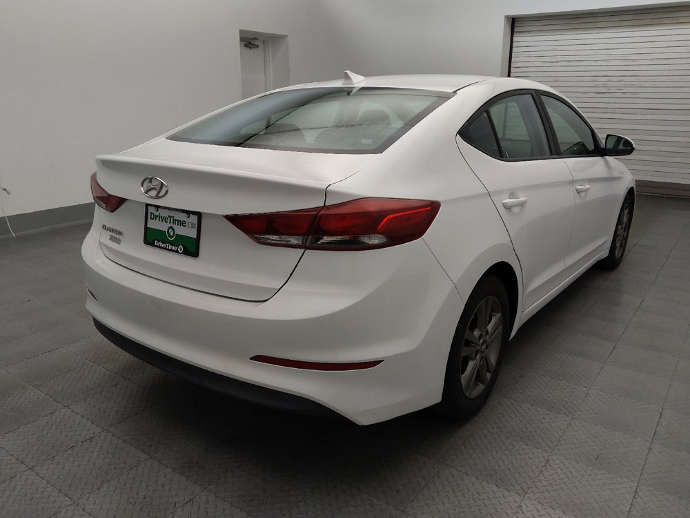Used 2018 Hyundai Elantra SEL FWD image 9