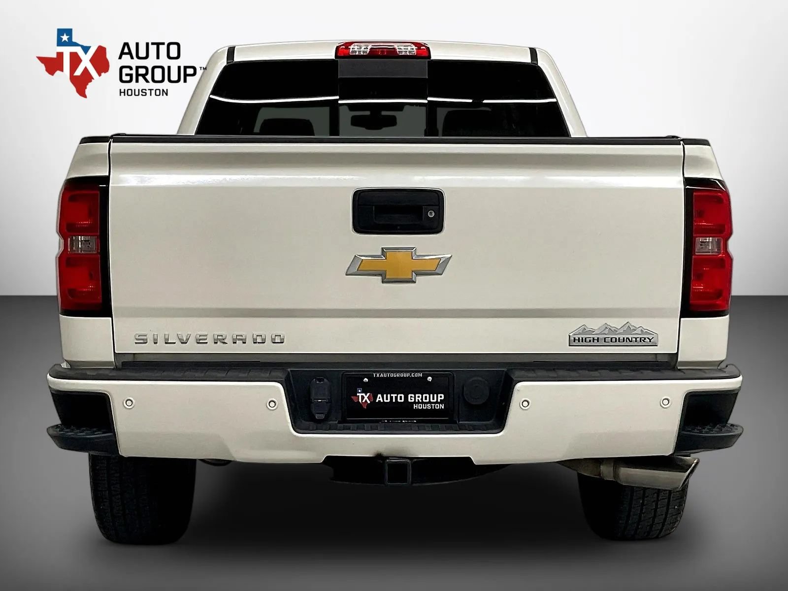 Used 2015 Chevrolet Silverado 1500 High Country AWD/4WD image 7